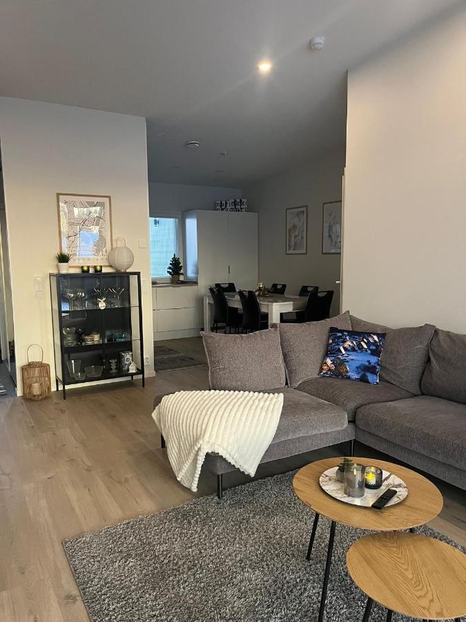 Helmetaer Apartment